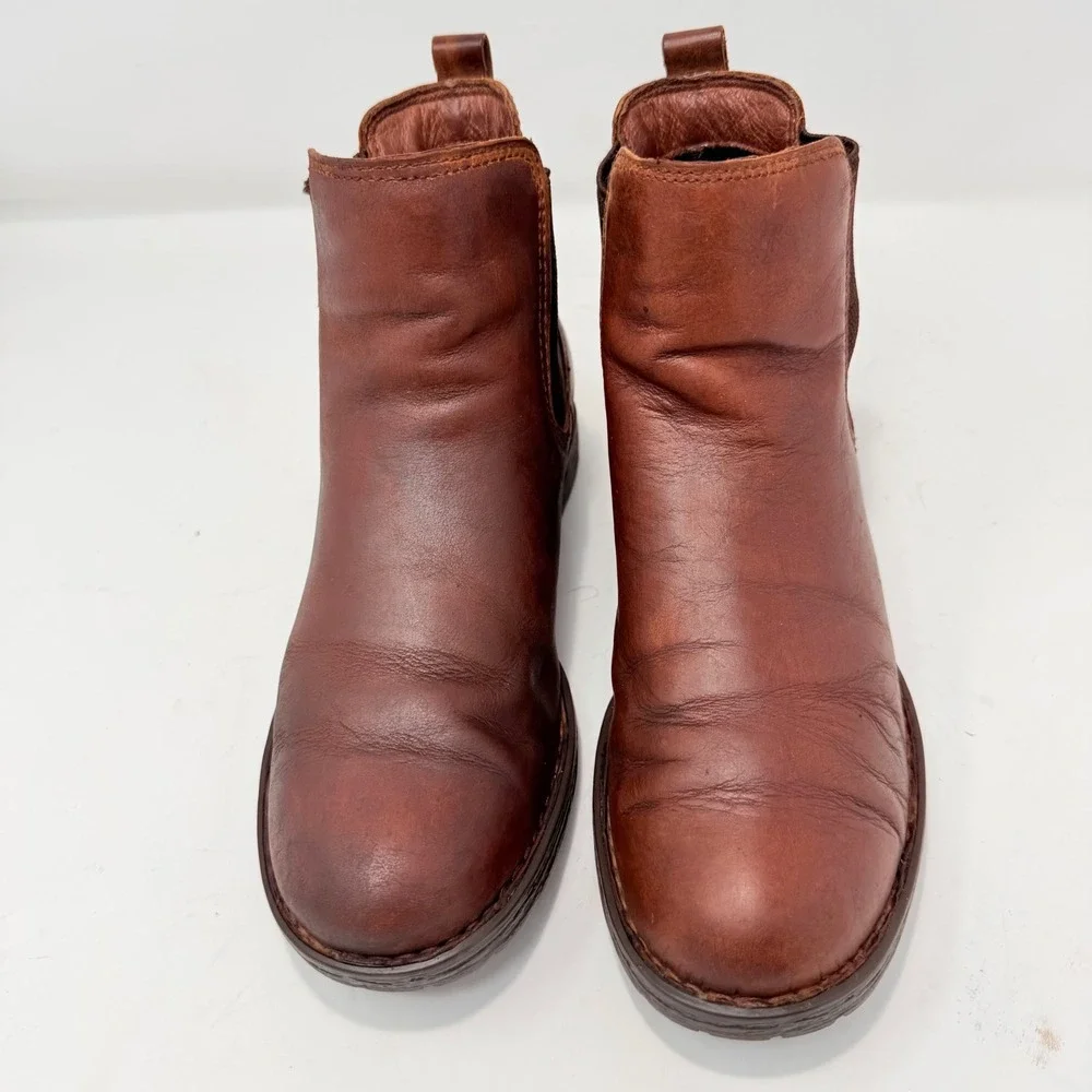 Born Kerri Brown Leather Chelsea Ankle Boots F53516 Womens 7M Lug Sole